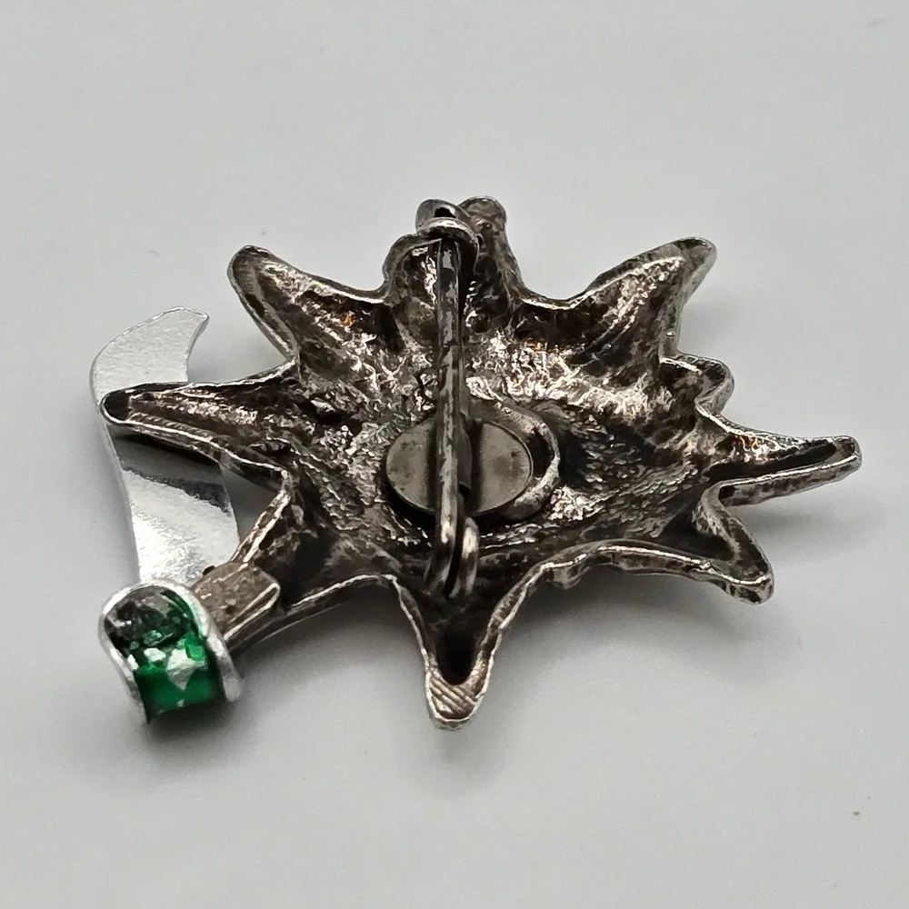 Vintage Edelweiss Flower Brooch Enamel Schl. Linderhof Souvenir Pin Bavarian